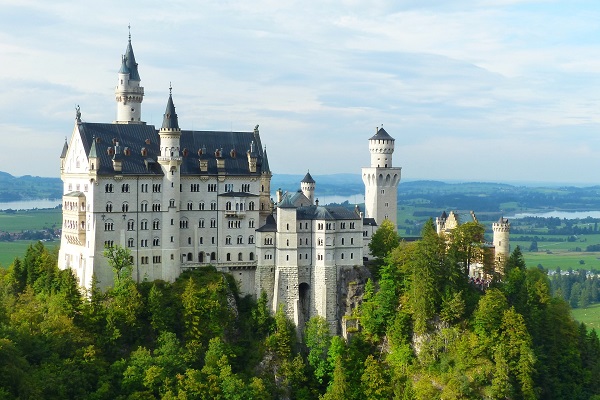 Neuschwanstein Castle, F&uuml;ssen, Germany