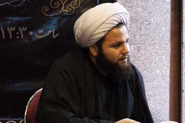 Metro Mullah, Iran