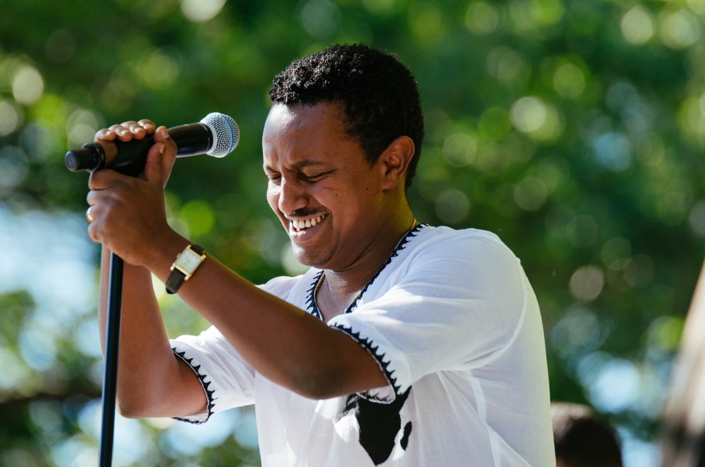 Teddy Afro performing live