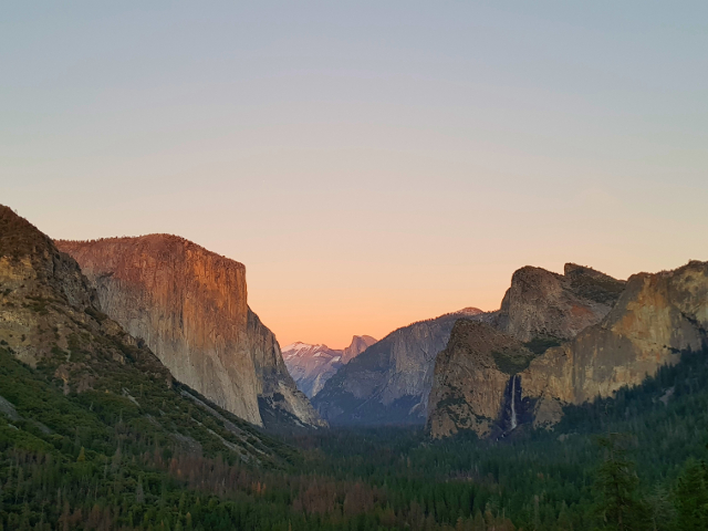 Sunset at Tunnel View in Yosemite National Park